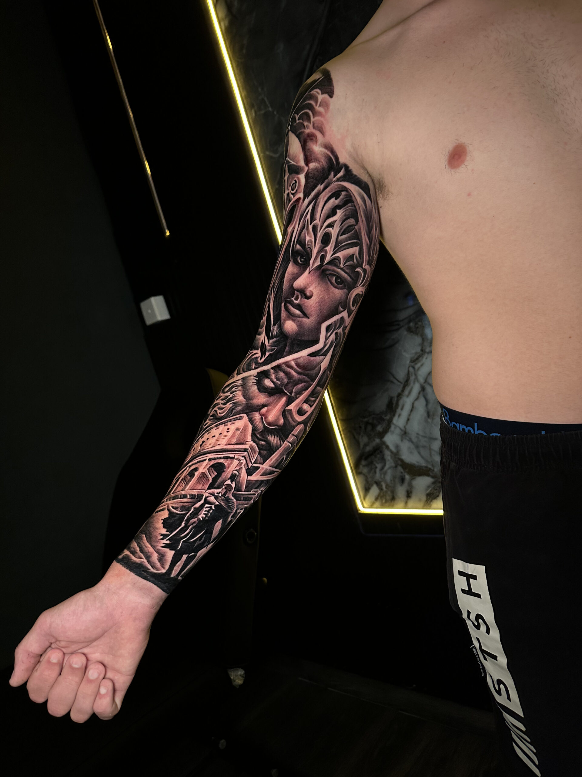 Done Full Arm, Sleeve Knigh